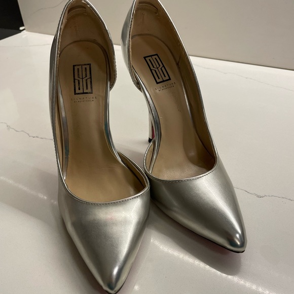Shoe dazzle silver pumps - Kim Kardashian brand - Picture 2 of 6